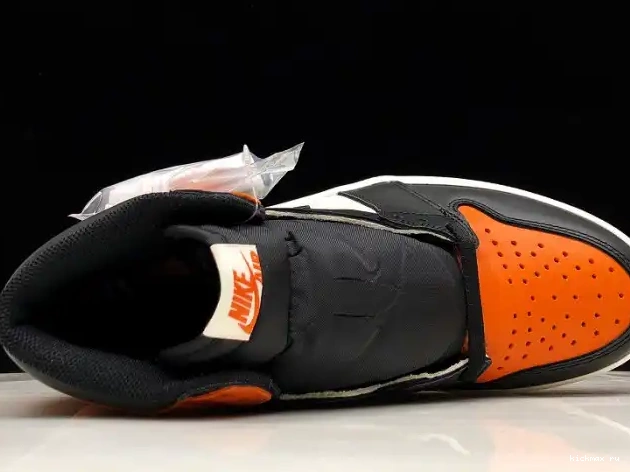 Cheap Kickmax Off-Louis AJ1 AQ0818-158 1 x Air OW Jordan 0510
